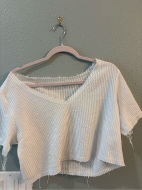Women's White Waffle-Knit V-Neck Cropped Top